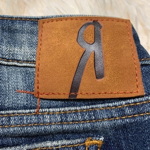 Rock Revival NWT Designer Mid Rise Distressed Jean - Picture 11 of 16